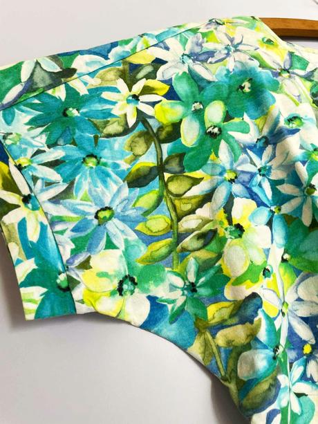 Kvetinkové oversize tričko, xl