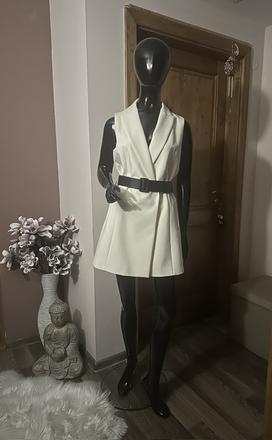 Krémová vesta s opaskom zn. zara, zara,m