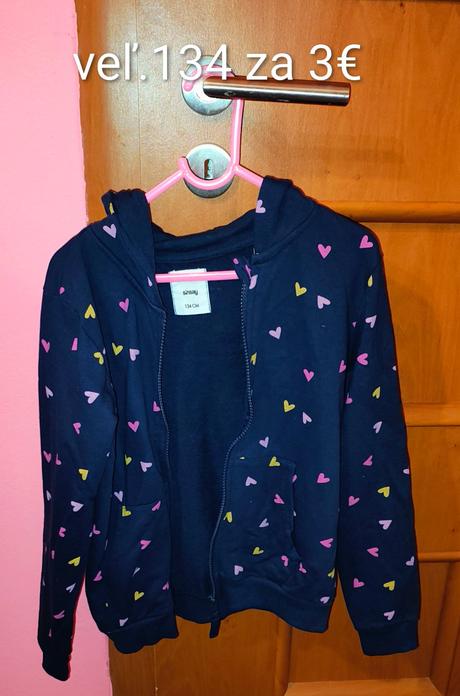 Nové mikiny veľ 134, sinsay,134