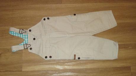 Nohavice s trakmi, 98