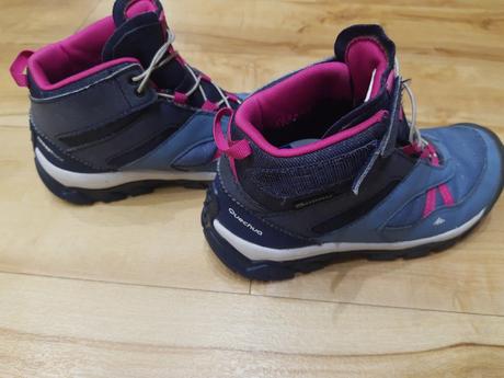 Turistické topánky, 33