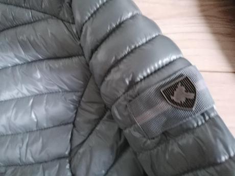 Prechodna bunda, amisu,s