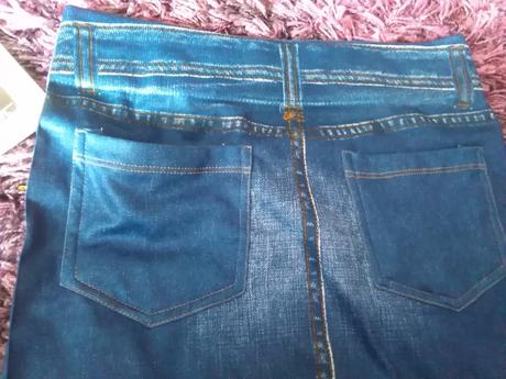 Slim skirt formujúca ,spevňujúca nenosená sukňa, m