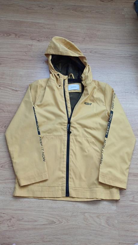 Prechodná vetrovka, reserved,140