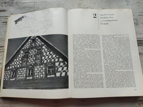 Jedinečná kniha, mencl, lidová architektúra v česk,
