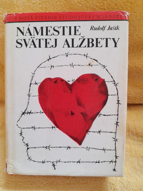 Jašîk námestie svätej alžbety,