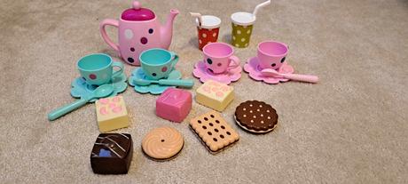 Riad do kuchynky, čajový set, 