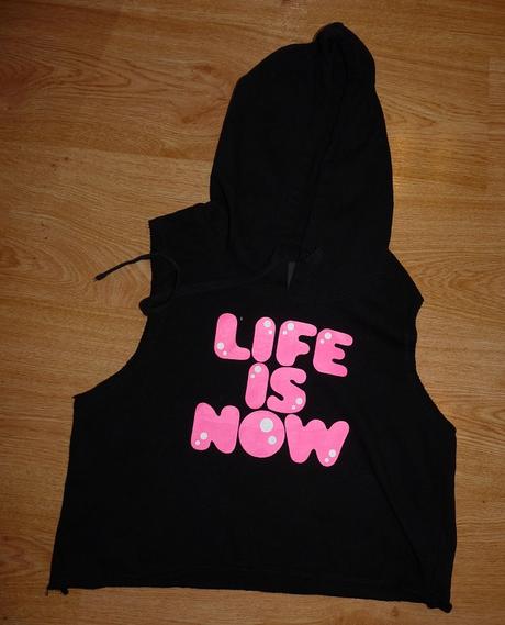 Život je teraz, l