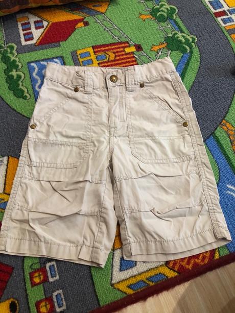 Lahucke letne šortky 4-6 rokov, lupilu,116