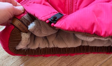 Hrubá vesta naketano, s