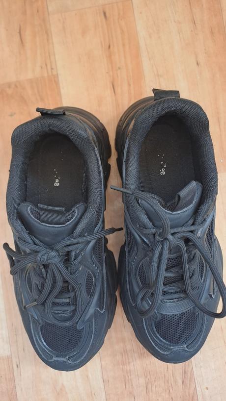 Dámske tenisky č.37, 37