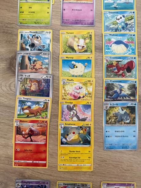 Balík originál pokémom kariet 3x ex, 10x lesklé,, 