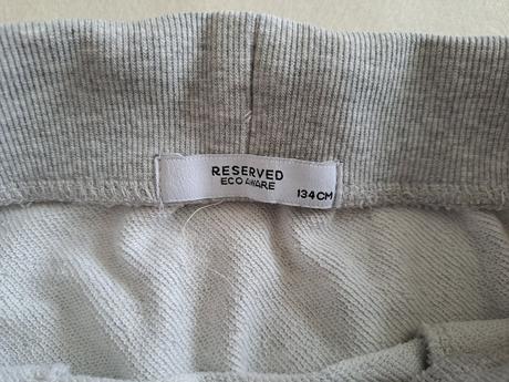 Teplákoch sukna reserved, reserved,134