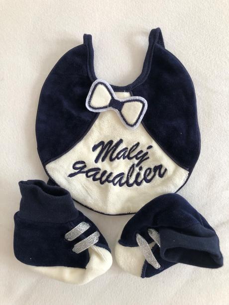 Podbradnik a papučky, 62