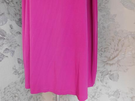 Velmi pekny trendy top, 58 / 60