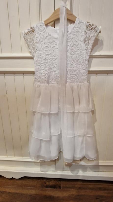 Elegantné - slávnostné šaty, 116