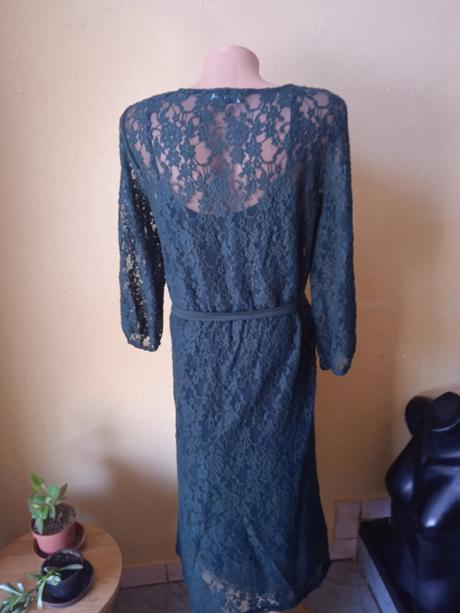 Krajkové šaty - vrs - l, l