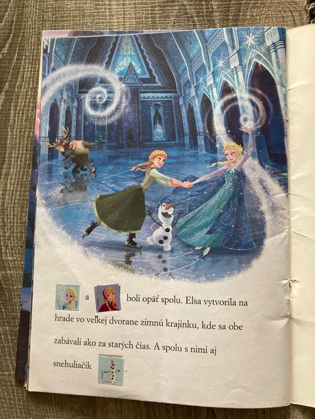 Kniha a časopisy frozen,