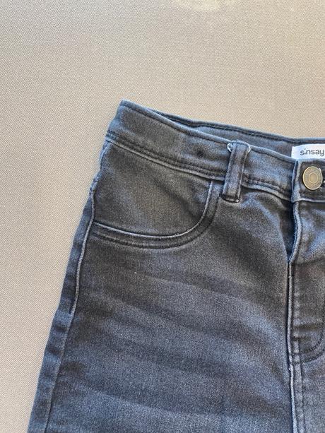 Sivé rifle, sinsay,146