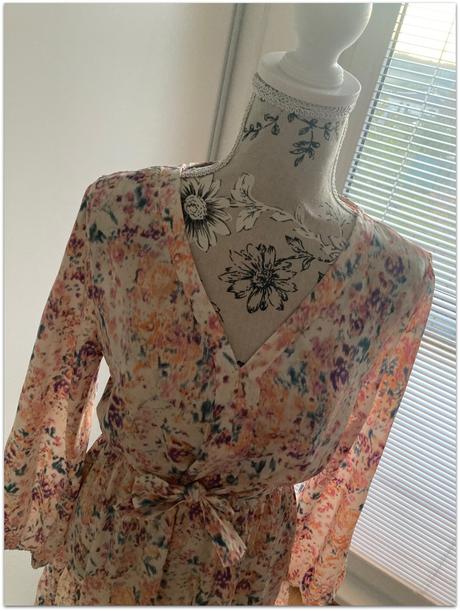 Vzorované mini šaty - veľkosť 38, 38