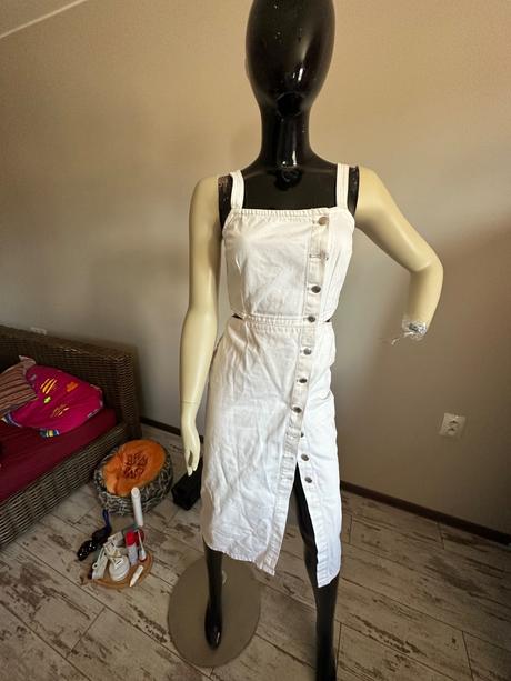 Riflove saty reserved, reserved,34