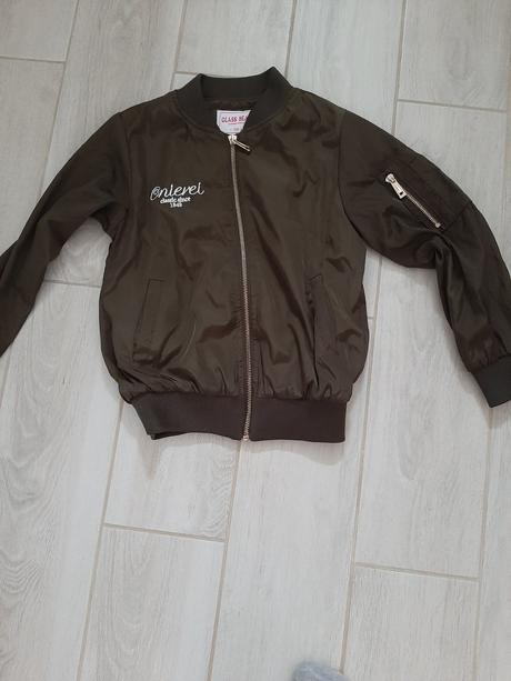 Prechodná bunda, 128