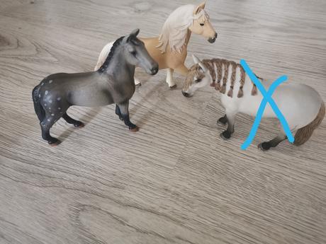 Schleich kone,