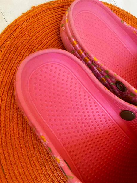 Kvietkované kroksy 38/39, 39