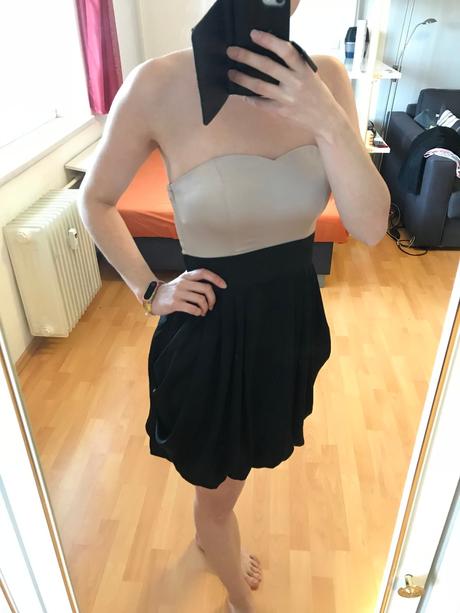 Krátke čierno-béžové šaty bez ramienok (36), h&m,36