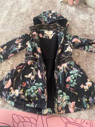 Kabatik ted baker, 128