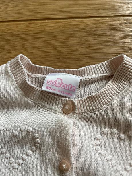 Bledoružový svetrík so srdiečkami, pepco,80