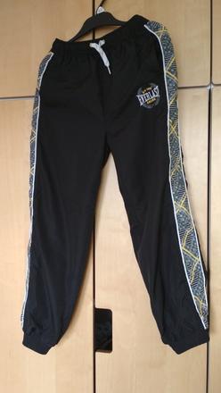 Športové nohavice zn. everlast, 140