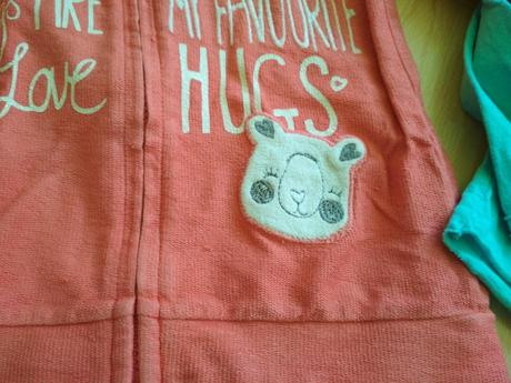 Mikiny,  svetrík, 2 kusy, benetton,104