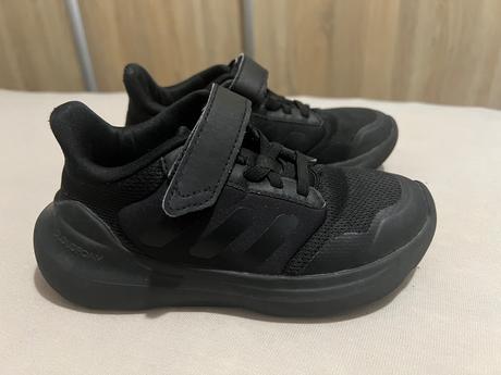 Krasne tenisky adidas, adidas,30