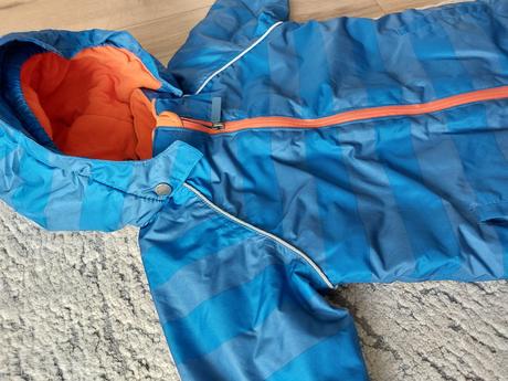 Overal na zimu, tchibo,86