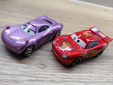 Autá cars autíčko,, holly,, pixar, 