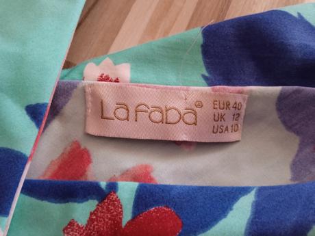 Predám damske šaty, 40