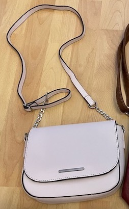 Kabelka sinsay, sinsay