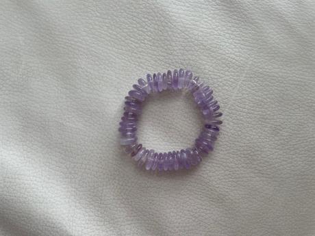 Naramok z mineralneho kamena ametyst, 