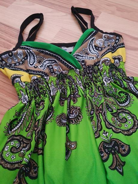 Nádherné dlhé maxišaty, s