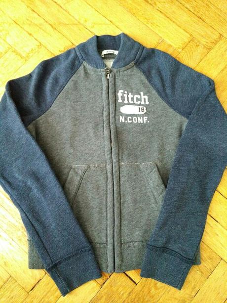 Chlapčenská mikina značky abercrombie, abercrombie&fitch,146