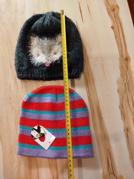 Dvojvrstvové zimné čiapky, 116