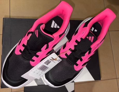 Tenisky adidas v.36 2/3 s visačkou, adidas,36 / 37