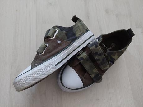 Maskáčové tenisky č.33, 33