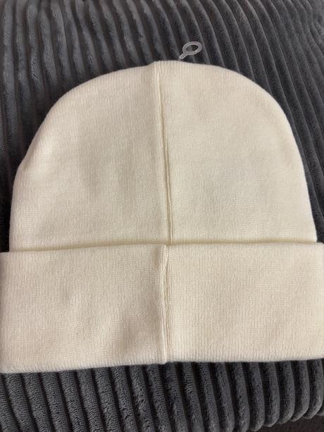 Zimná čiapka guess, guess