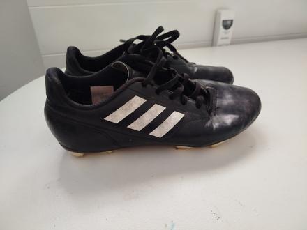 Kopačky, adidas,35
