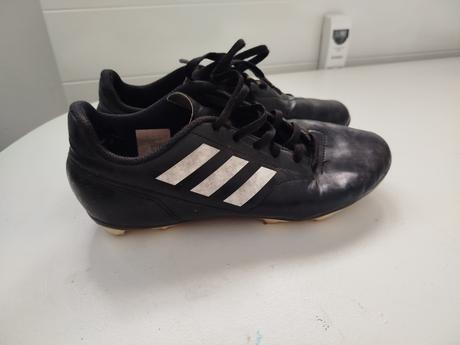 Kopačky, adidas,35