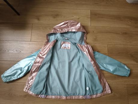 Neprefúkava bundička, reserved,140