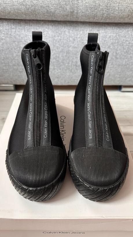 Pánske,kvalitné čižmy calvin klein, 40
