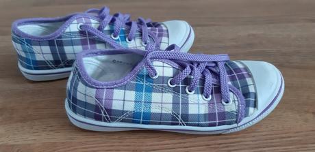 Platene  tenisky, 30